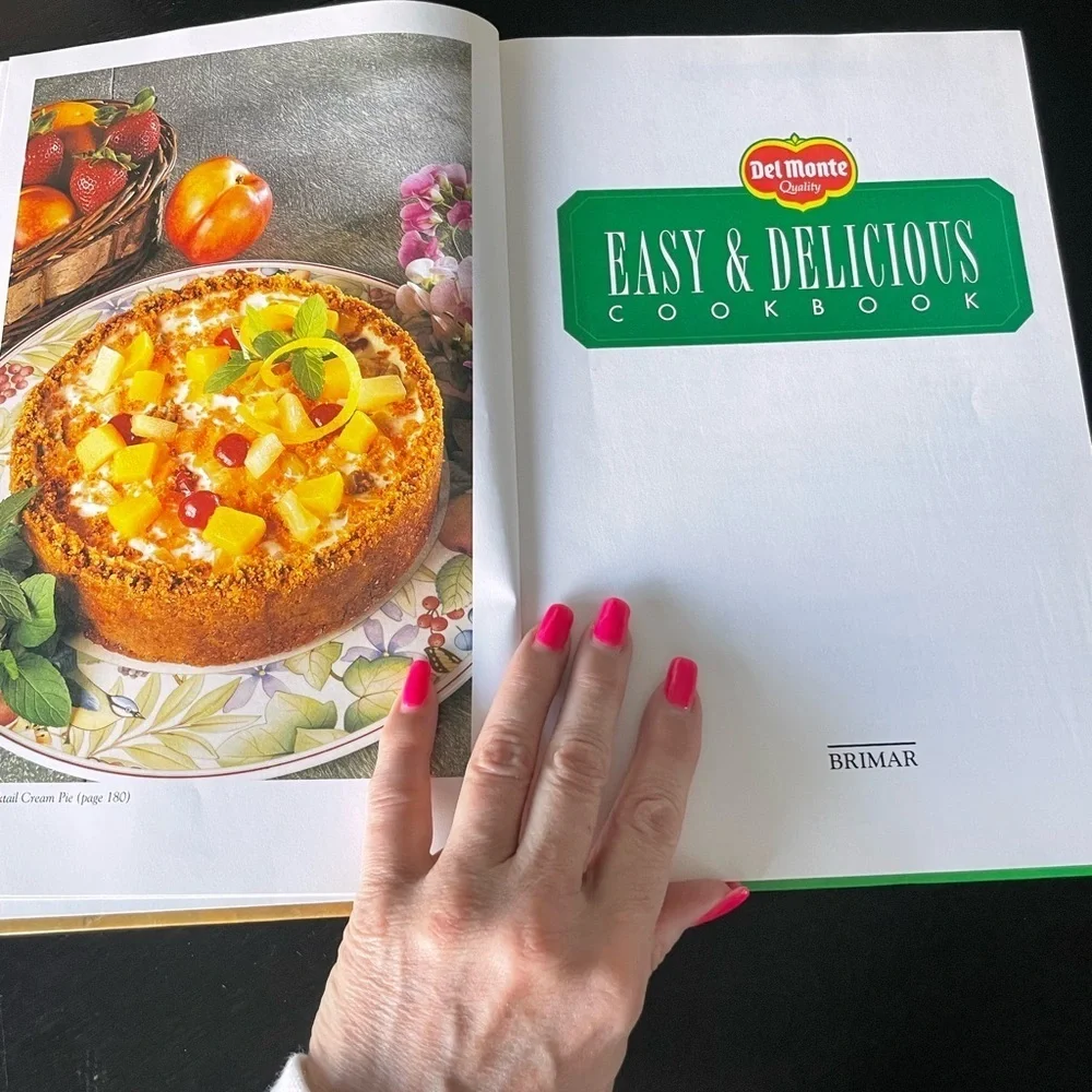 Easy & Delicious Cookbook - by Del Monte